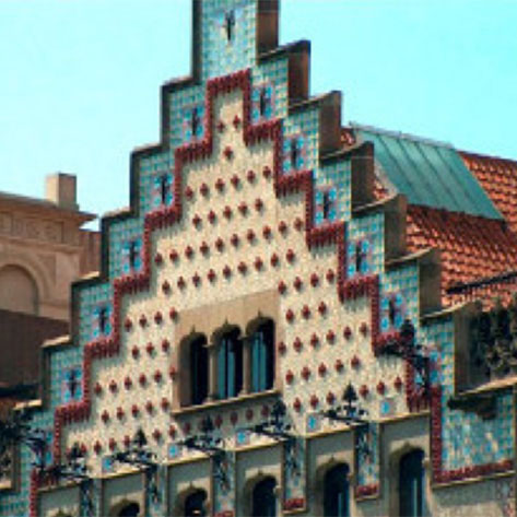 Casa Amatller. Obra de Josep Puig i Cadafalch, finalitzada l’any 1900.  Residència de la Família Amatller fins a la mort de Teresa Amatller, el 1960. Passeig de Gràcia 41, Barcelona.